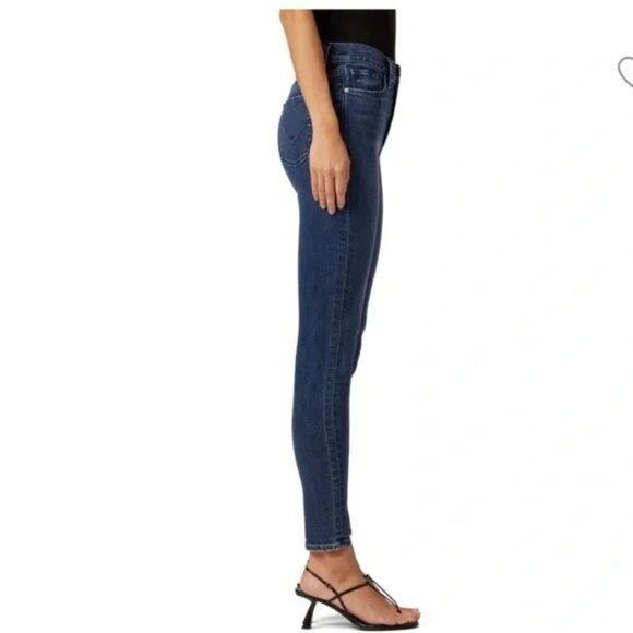 NWT Hudson Barbara Super Skinny Jeans - Size 26 - Picture 3 of 11